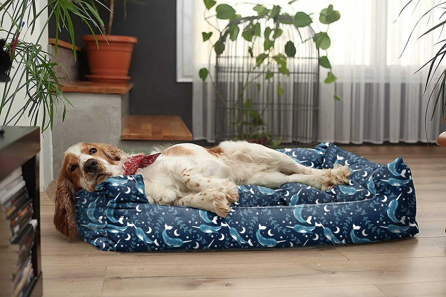 Blue Printed Plush Lounger Dog and Cat Bed