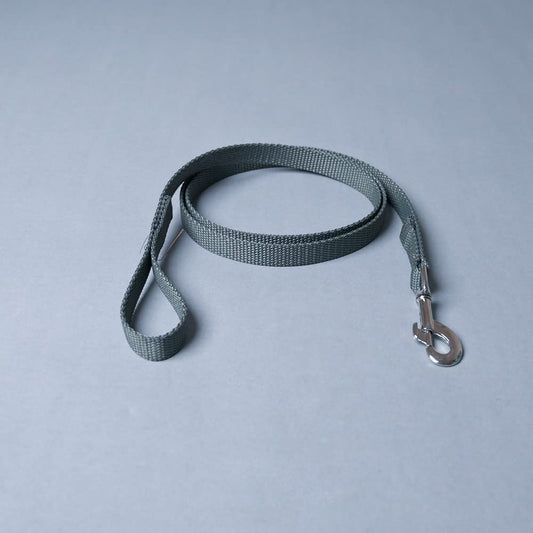 Dark Grey Trendy Nylon Leash with Strong Metallic Hook for Dogs